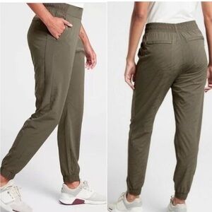 Athleta Brooklyn Textured jogger